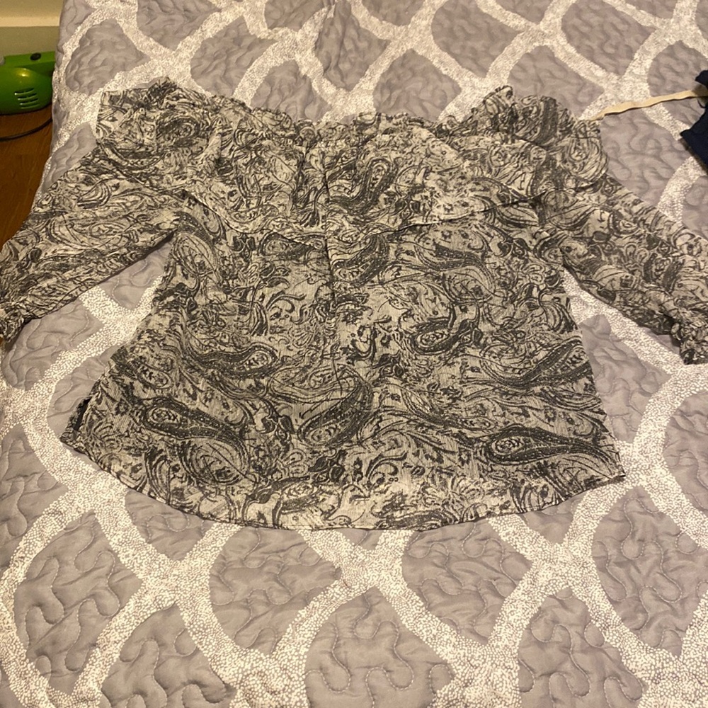 Off shoulder top by Vince camuto